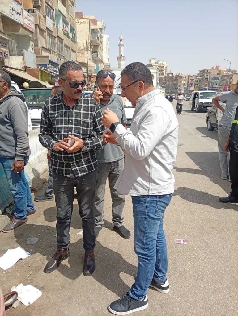 img-20260520-wa01072272589250062258262-770x1024 العميد محمد عبد المنعم مدير لجنة الإشراف علي المواقف بالسويس يقوم بحملة مكبرة لضبط خطوط السير بشوارع المحافظة
