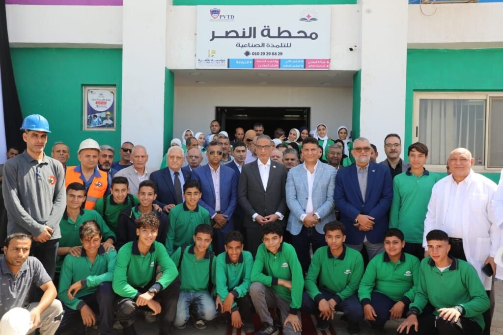 img-20260521-wa00185917993185833497317-1024x683 المحافظ: الدولة تولي اهتمامًا كبيرًا بتوطين الصناعة وزيادة الاعتماد على المنتج المحلي