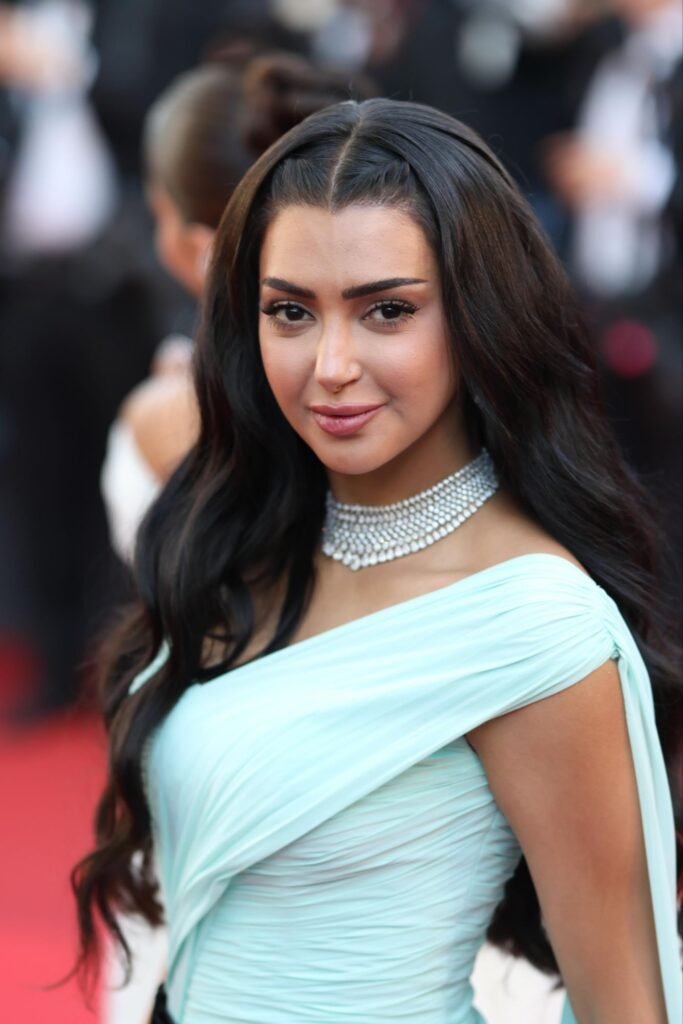 img-20260521-wa00784261395106263535548-683x1024 أصايل العتيبي تخطف الأنظار بإطلالة ساحرة في مهرجان كان السينمائي بدورته الـ79