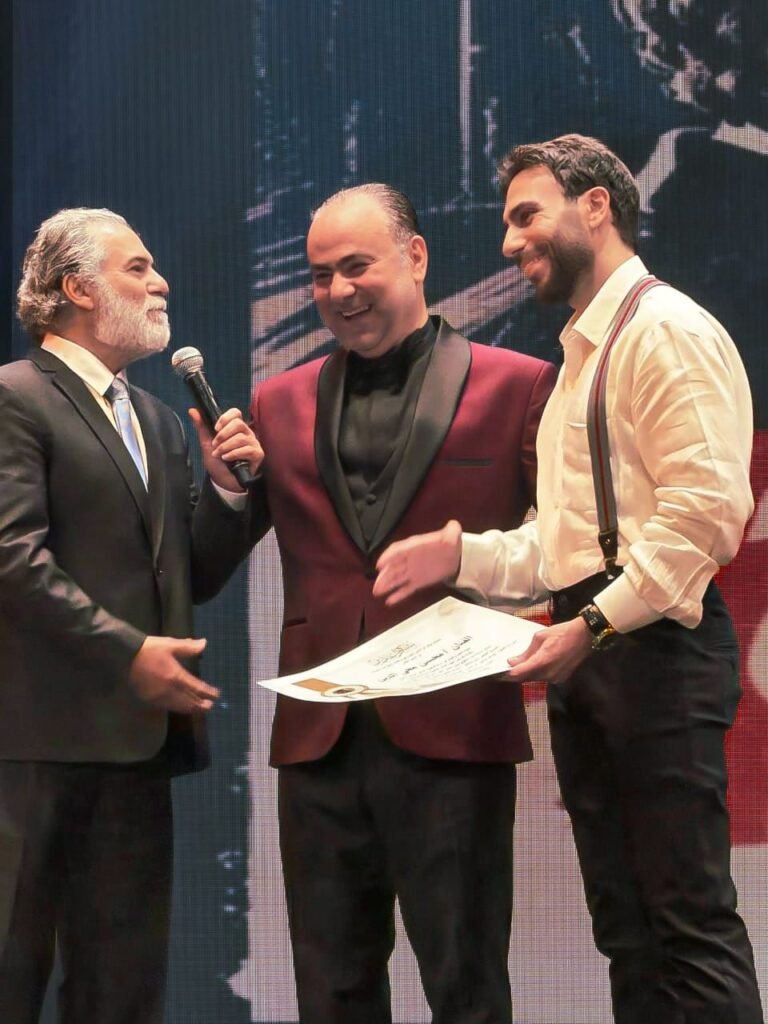 img-20260523-wa00525849651184226642282-768x1024 نديم هشام يتألق في احتفالية يوسف شاهين بمشهد من «هاملت»