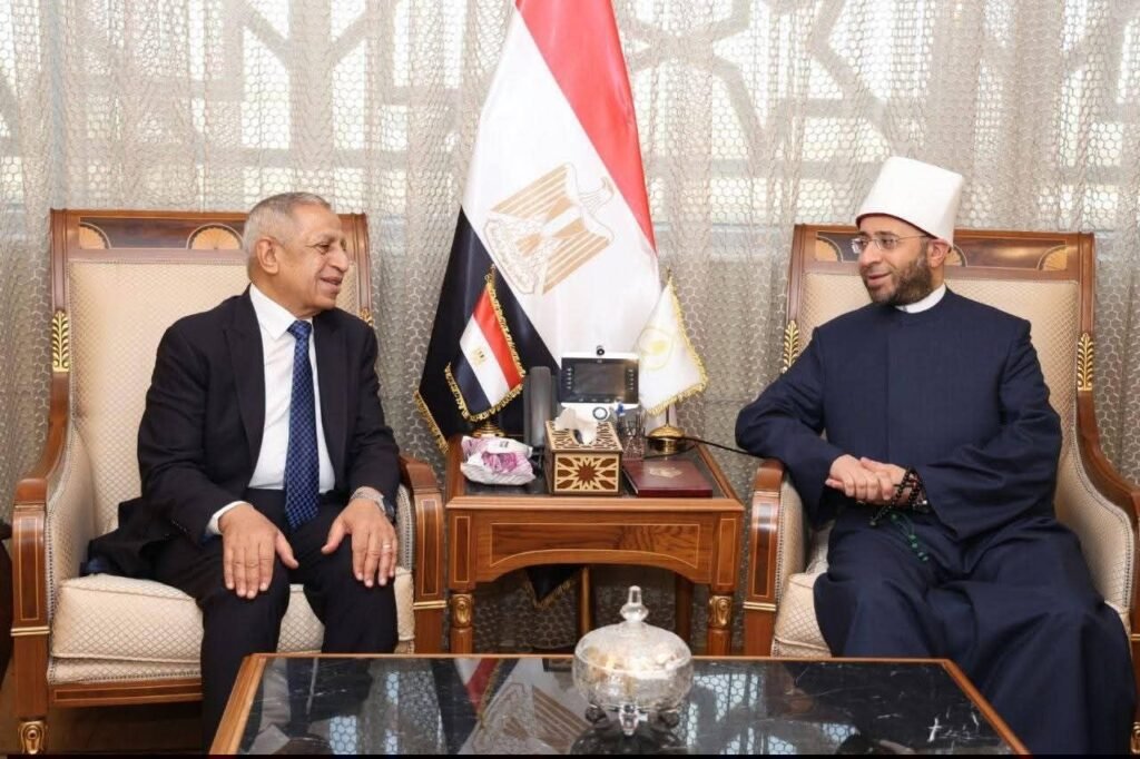 fb_img_17811830625798406857076599820053-1024x682 توقيع بروتوكول تعاون بين الأوقاف والأكاديمية العربية للعلوم والتكنولوجيا والنقل البحري