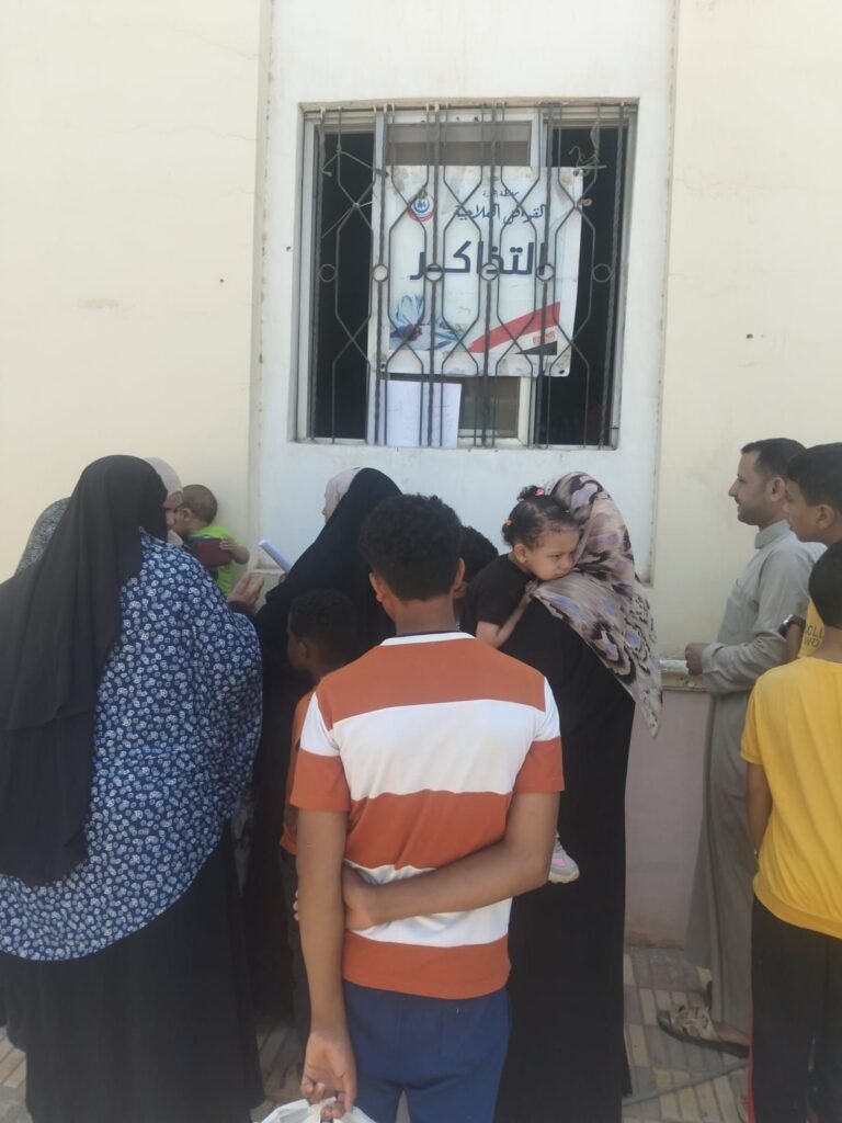 img-20260606-wa00186754080551197521409-768x1024 محافظة الجيزة: قافلة طبية لتقديم خدمات الكشف وصرف العلاج مجاناً لأهالى قرية أبو غالب