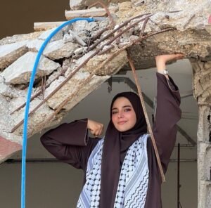 img-20260608-wa00752192479743947460806-300x296 بسمة أبو شهلا.. ناشطة غزاوية تنقل معاناة القطاع إلى العالم وتدق ناقوس الخطر الإنساني