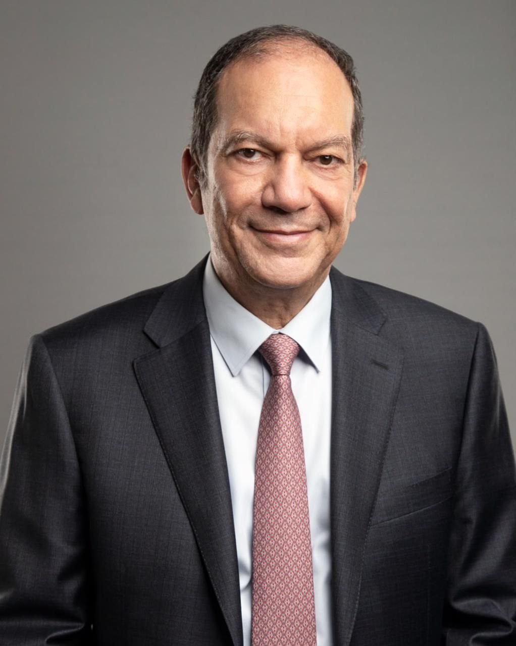 قرة إنرجي تعزز مساهمتها في مشروعات الطاقة المتجددة بتنفيذ أجزاء من أحد أكبر مشروعات نقل الكهرباء في مصر باستثمارات تتجاوز 3 مليارات جنيه