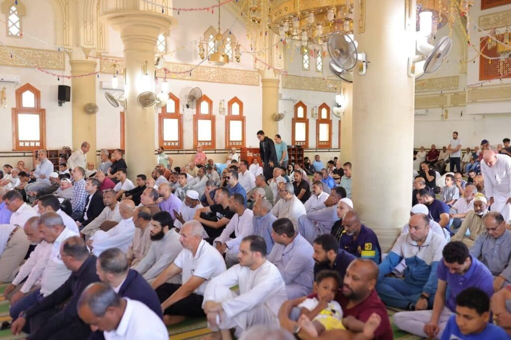 img-20260612-wa00325211627531893014290-1024x683 بحضور محافظ السويس.. مدير أوقاف السويس يناقش قضايا الأسرة وبناء الإنسان في خطبتي الجمعة