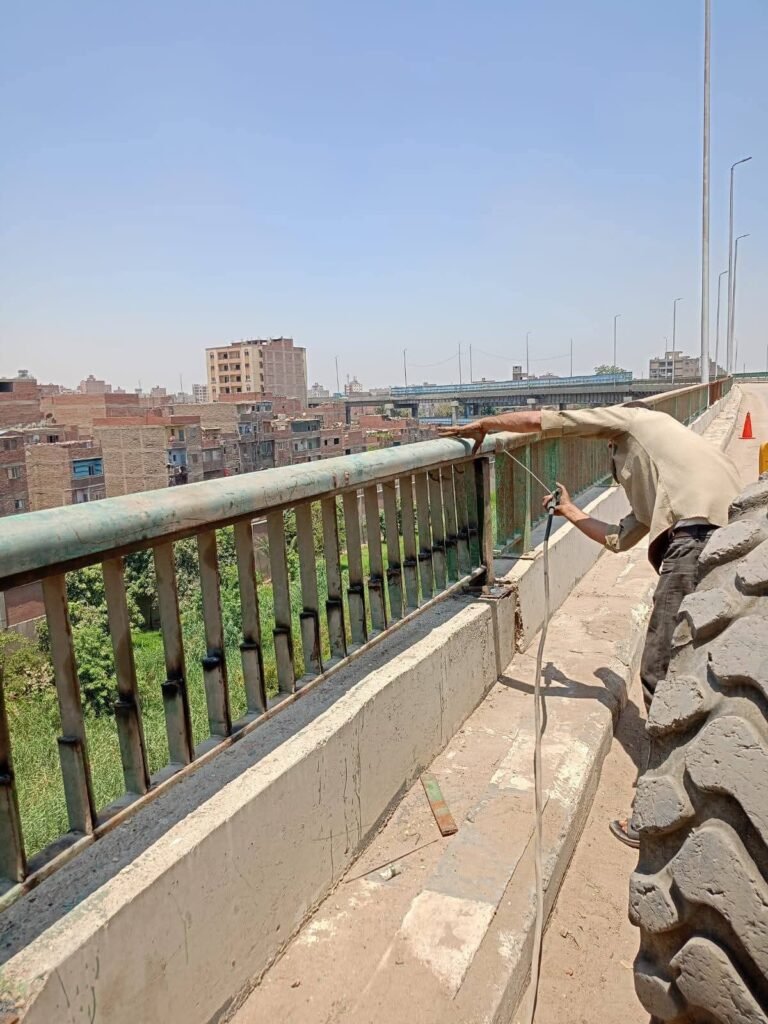 img-20260613-wa00204331134499017344489-768x1024 استجابةً لشكاوى المواطنين.. محافظة الجيزة تُنشئ مطبات صناعية بالطريق الأبيض ـ محور المهندس شريف إسماعيل ورفع كفاءة كوبري والي لتعزيز السلامة المرورية