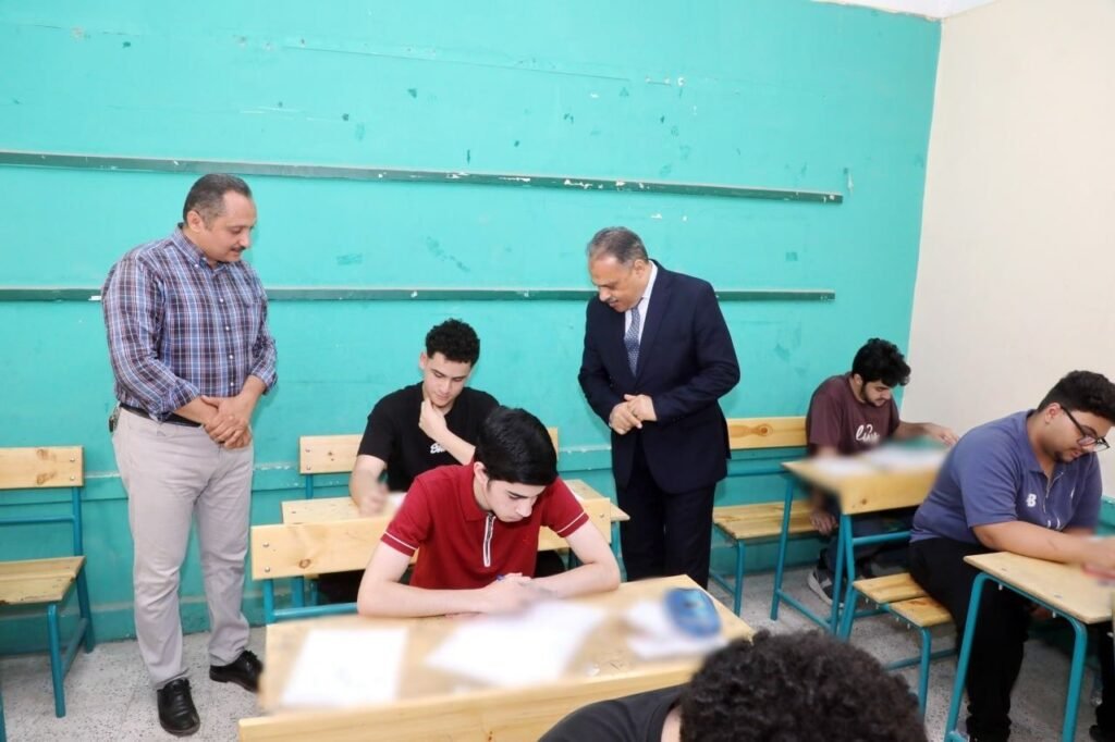 img-20260621-wa00295468863956625630101-1024x682 من داخل لجان امتحانات الثانوية العامة رسائل طمأنة ودعم لأبناء الشرقية في أول أيام الامتحانات