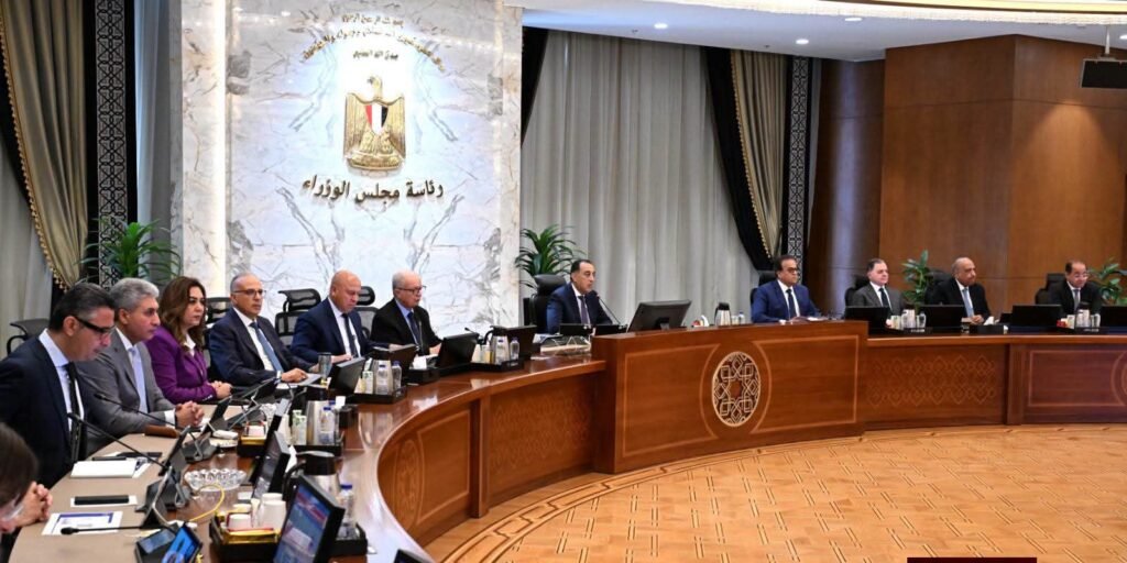 fb_img_17835163205472842914760201378985-1024x512 وزير الكهرباء والطاقة المتجددة يستعرض القدرات الحالية والمُخططة من الطاقات المتجددة