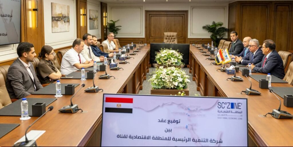 fb_img_17835175191417095821920421007249-1024x514 رئيس اقتصادية قناة السويس يشهد توقيع عقد مشروع "بيبي إيجي لتصنيع القفازات الصناعية" بمنطقة السخنة الصناعية
