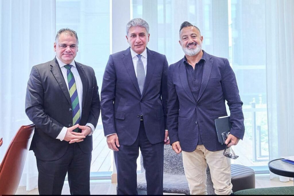 fb_img_17842206361586494015718533833930-1024x682 وزير السياحة والآثار يعقد لقاءات موسعة مع مسئولي اتحاد منظمي الرحلات وشركات السياحة التشيكي وكبار منظمي الرحلات بالسوق التشيكي وأكبر منصة للحجز الإلكتروني في شرق أوروبا
