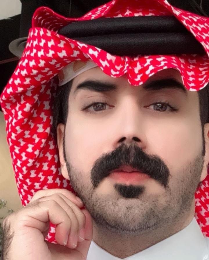 محمد قويشع العتيبي.. من مكتب في نفي إلى 15 فرعاً وشركة لوجستية: قصة رجل لا يعرف التوقف