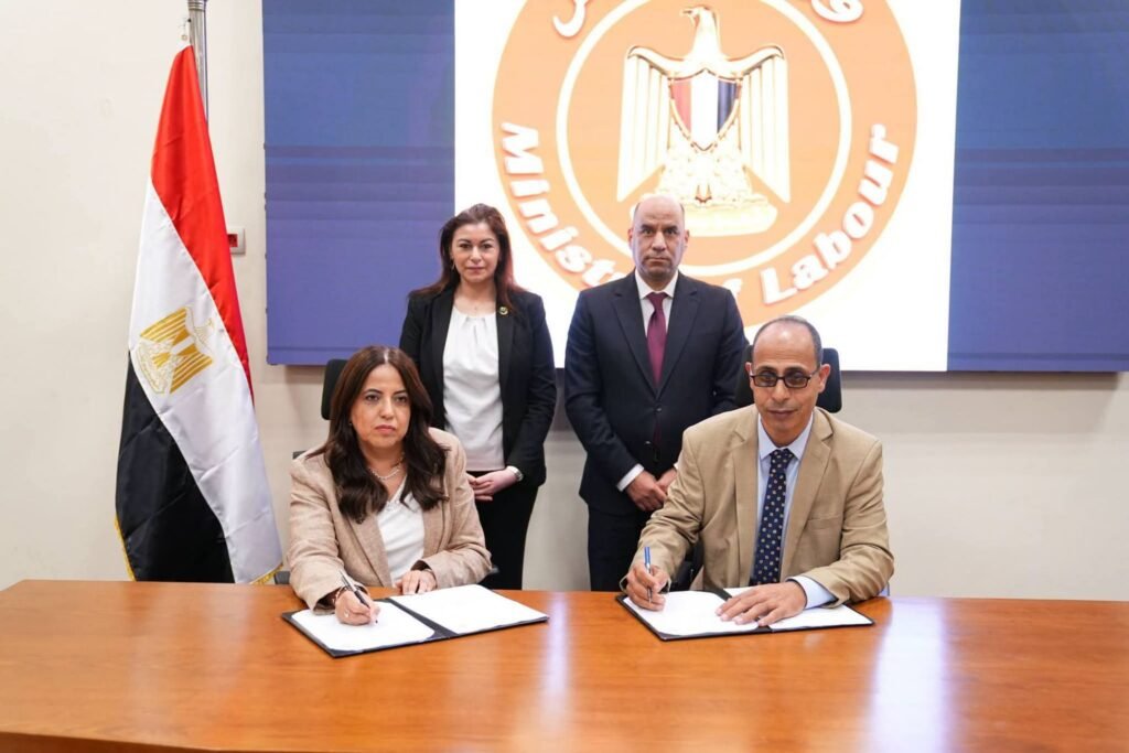 fb_img_17870362858338063175312117462990-1024x683 بيان صادر عن وزارة العمل: