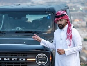 img-20260807-wa00136334507084965396751-300x228 محمد صالح هشلان.. خبير السيارات الذي تحول إلى مرجع للنصيحة