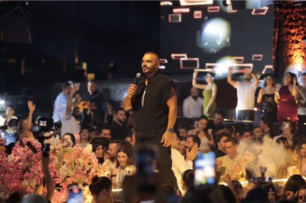 img-20260815-wa0118900515108137255903-1024x680 جوزيف عطيه يشعل ليل صيف وادي النصارى سوريا&nbsp;&nbsp; بمناسبة عيد السيدة وحضور جماهيري ضخم