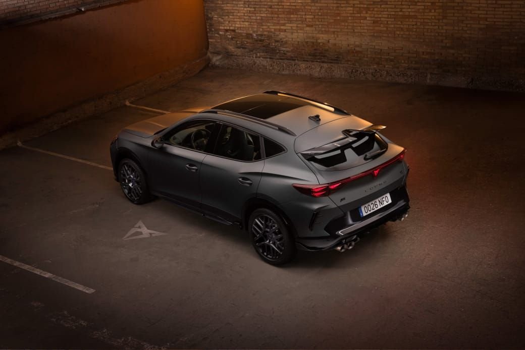 كيان إيجيبت” تنقل تجربة السباقات العالمية إلى مصر عبر طرح باقة تعديلات “CUSTOM CUPRA by ABT” لطرازي “فورمنتور” و”ليون”
