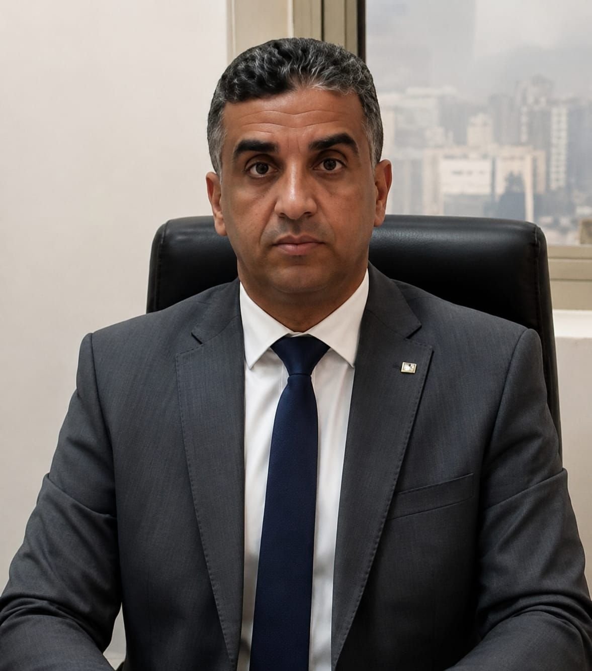 نبيل قدري.. حين يصبح الشارع هو مكتب رئيس الحي