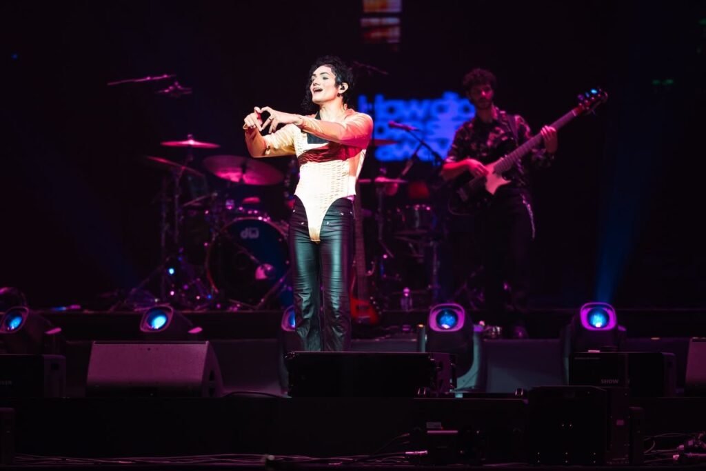 img-20260824-wa01233563262451122176517-1024x683 قبل «This Is Michael».. «ملك البوب» يشعل مسرح عبادي الجوهر أرينا في جدة بأشهر أغنياته وحركاته