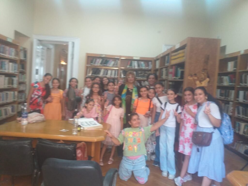 img-20260826-wa0020694774659001539617-1024x768 كشافة كنيسة مارمرقس في ضيافة مكتبة القاهرة الكبرى بقصر الأميرة سميحة حسين كامل