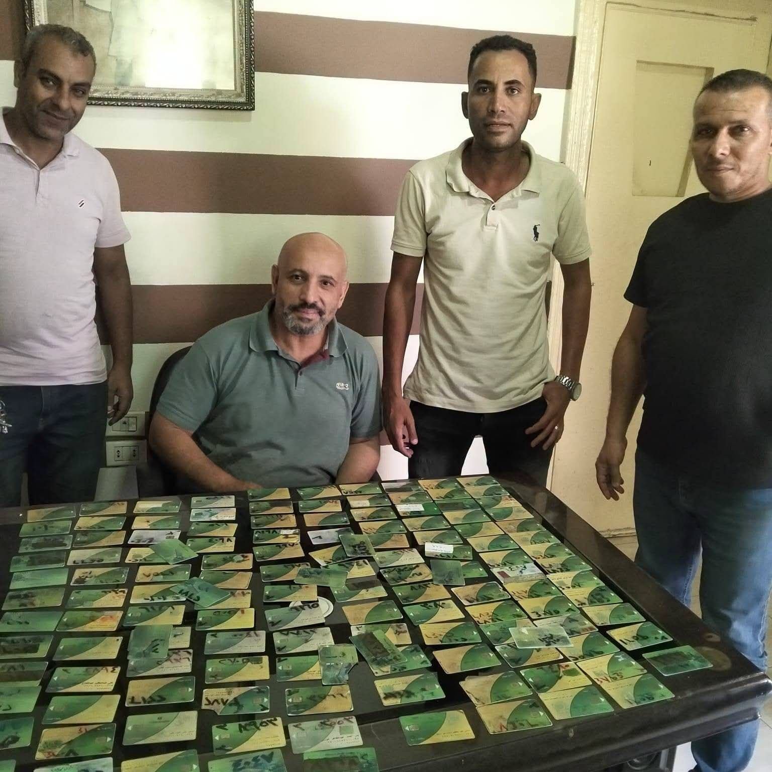 محافظ الجيزة: ضبط 3231 مخالفة تموينية والتحفظ على نحو 225 طنًا من السلع المدعمة والغذائية المخالفة
