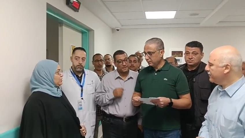 محافظ الجيزة يتفقد مستشفى بولاق الدكرور النموذجي لمتابعة انتظام العمل وجودة الخدمات الطبية