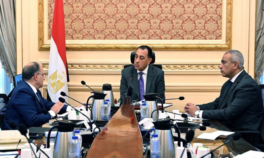 fb_img_17893134214606704550310855355707-1024x614 رئيس الوزراء يلتقي رئيس هيئة الدواء المصرية لمتابعة عدد من ملفات عمل الهيئة
