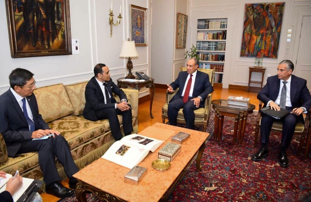 fb_img_17893898370386874641906975214482-1024x667 بيان صادر عن وزارة الخارجية والتعاون الدولي والمصريين بالخارج: