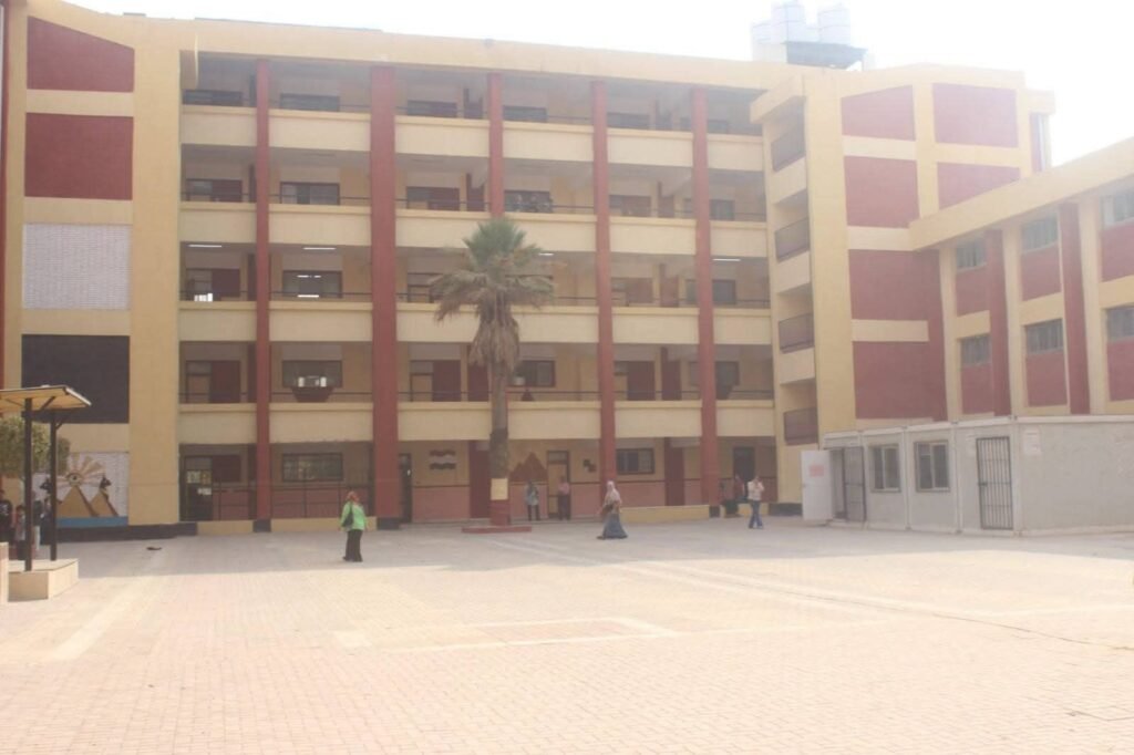 img-20260910-wa00485300619970633092693-1024x682 محافظة الجيزة تنهي استعداداتها لاستقبال العام الدراسي الجديد 2027/2026