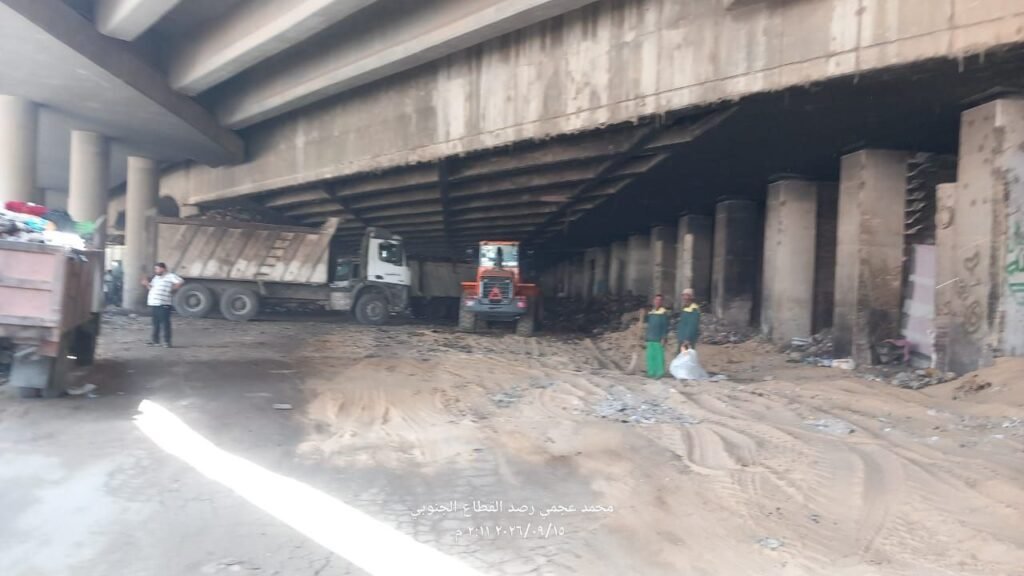 img-20260916-wa00103286145374502462292-1024x576 رفع 1400 طن رتش من نفق المنشية بالهرم وفتح الطريق أمام السيارات