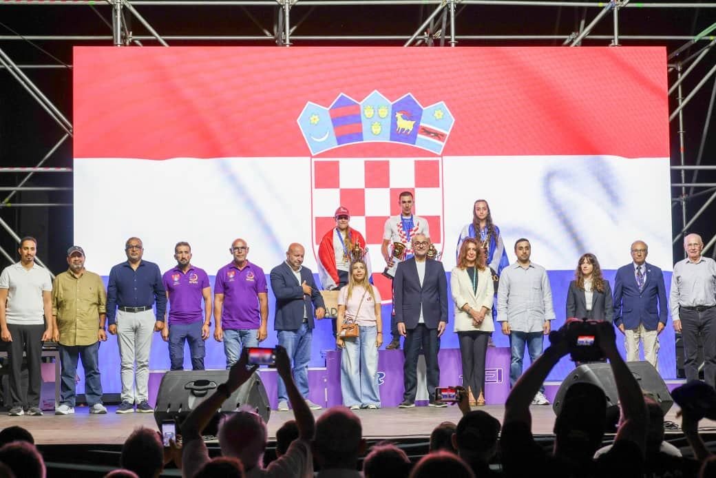 أوانا ماريا بطلة المحطة الخامسة لسلسلة سباقات قرية الإمارات العالمية للقدرة في رومانيا