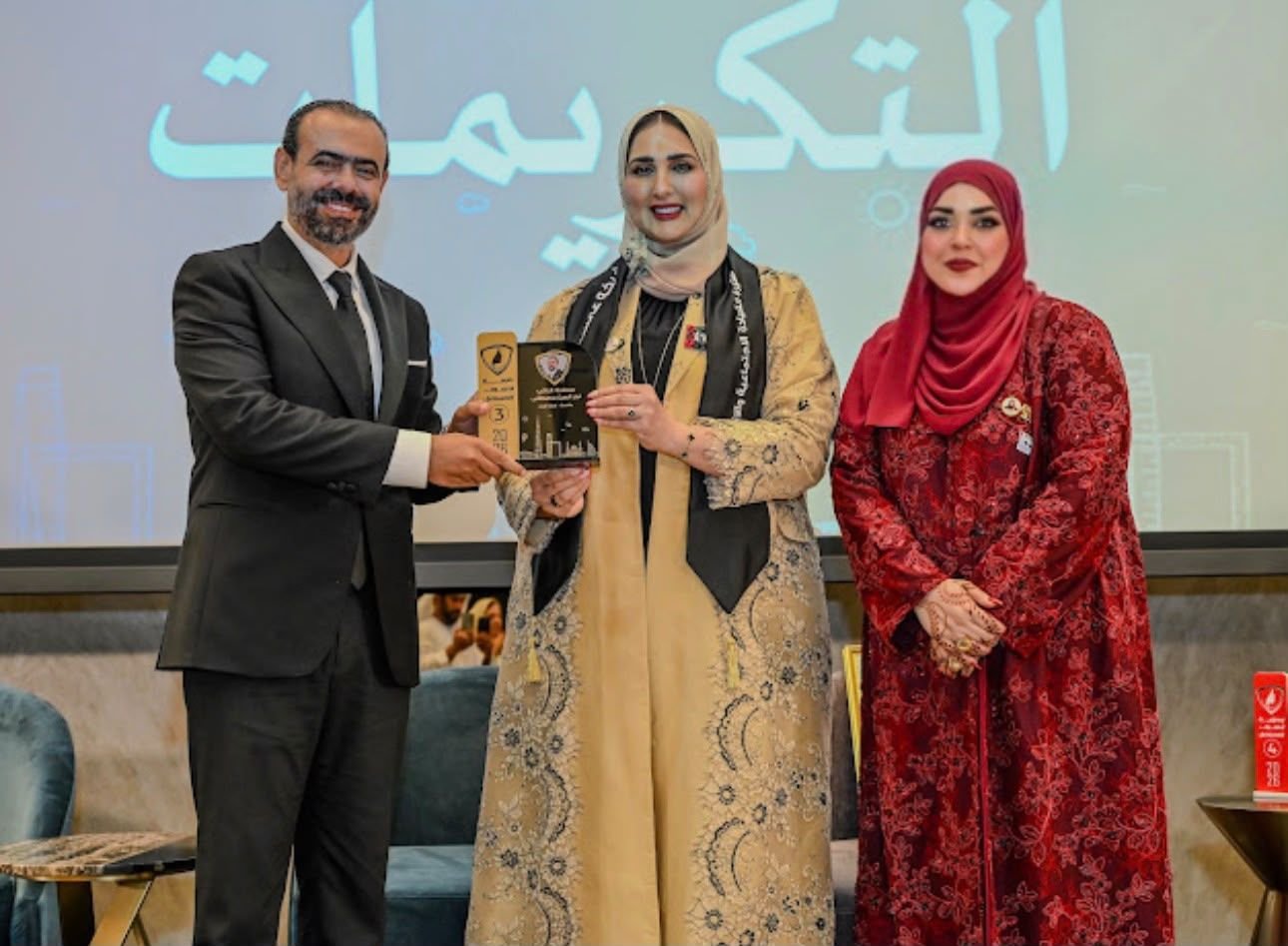 مشاركة النائب الدكتور نور الدين مصطفى في مؤتمر اماراتية وعربية لاتعرف المستحيل في دبي