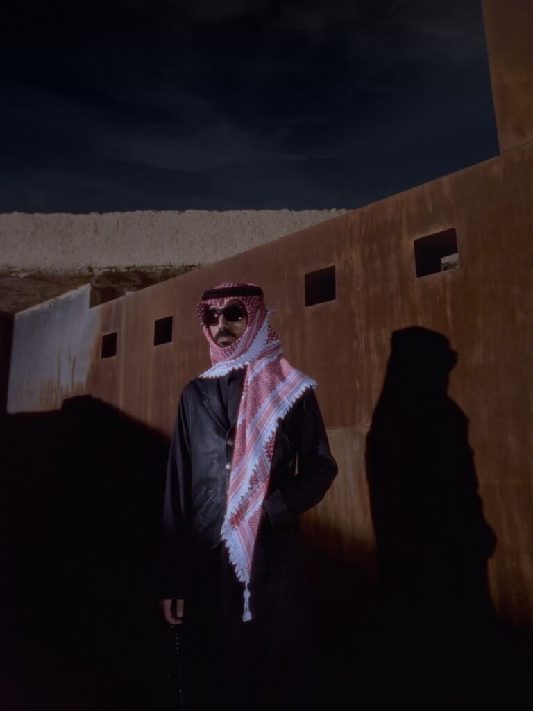 img-20260924-wa02041284741639327368633-768x1024 محمد الحمدان يطرح «هواجيس» بفيديو كليب يمزج الشيلة الخليجية بموسيقى الـCountry