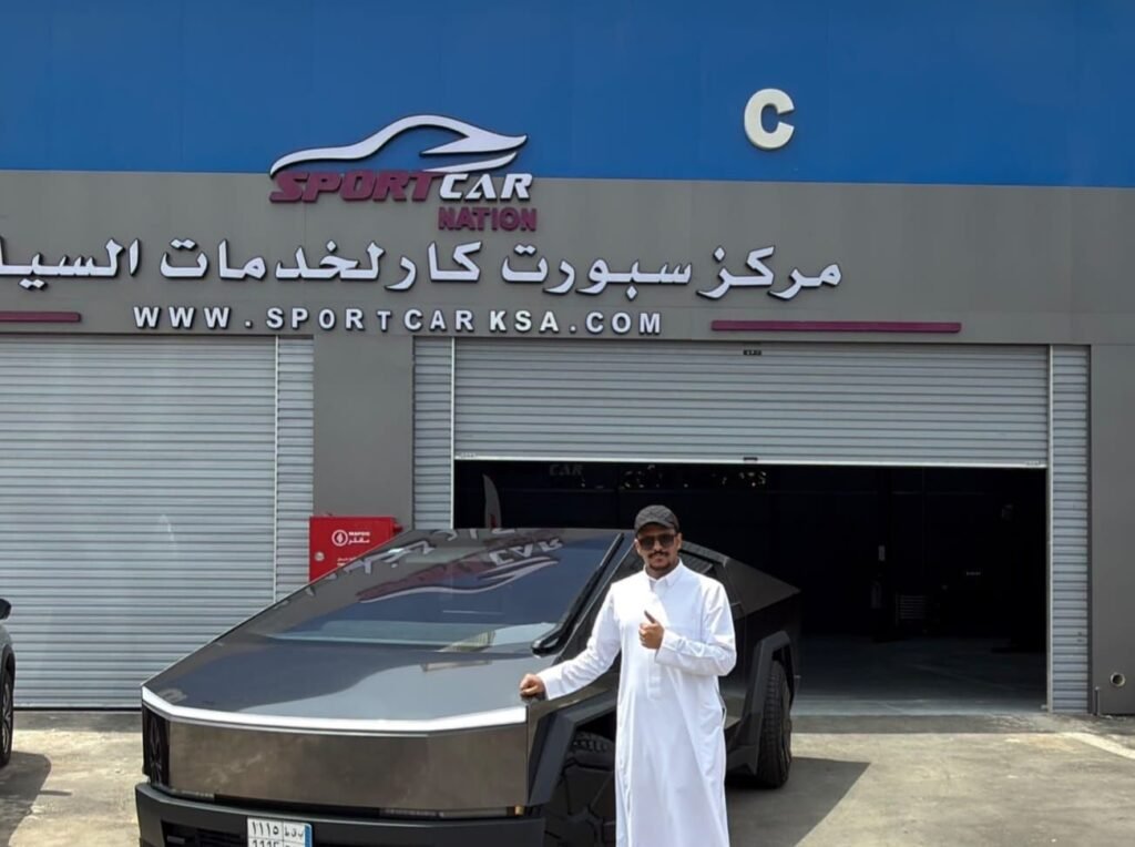 img-20260925-wa0050301549111790961327-1024x764 عبدالعزيز الهديبي.. من هواية السيارات إلى خبرة التجارة