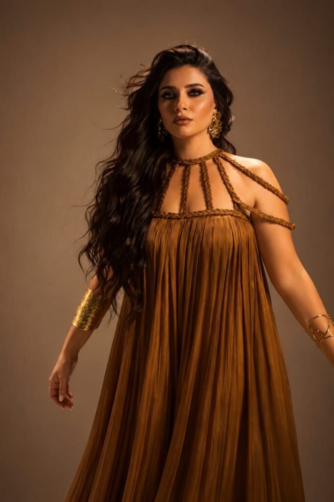 IMG-20261002-WA0062-682x1024 روزا تطرح فيديو كليب «أتكحل عليك» مستوحاة من الفولكلور المصري