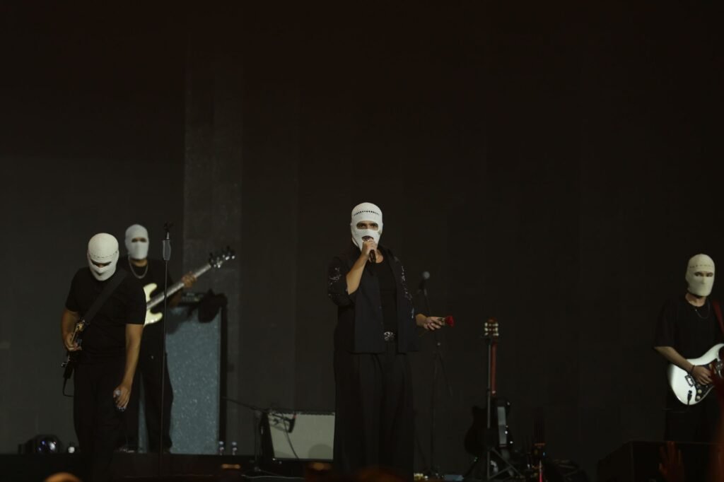 IMG-20261003-WA0130-1024x682 توليت يشعل ليالي جدة في حفل جماهيري إستثنائي