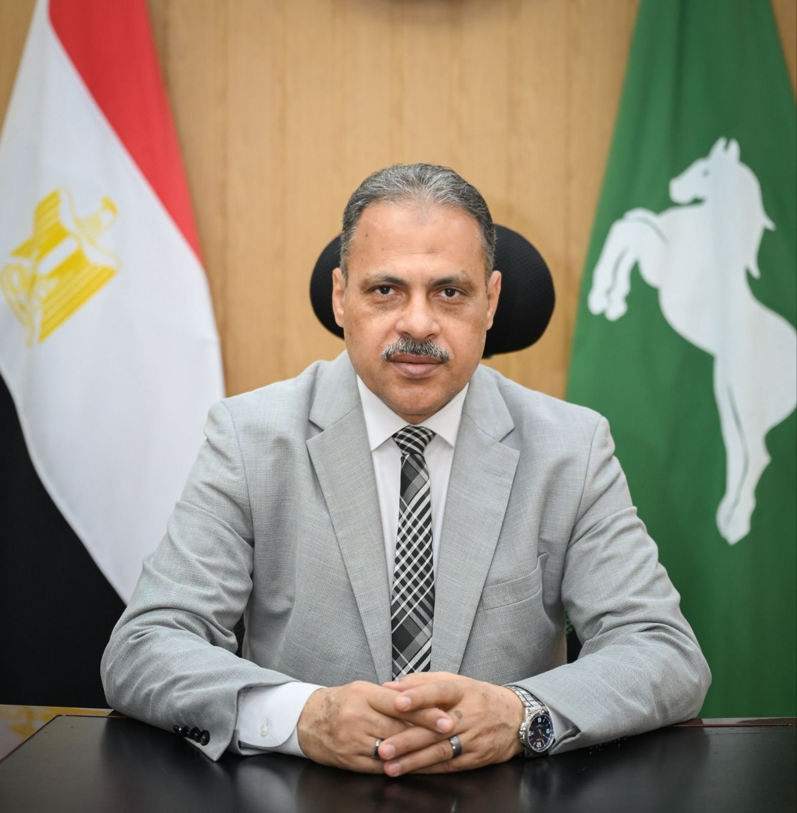 ٣٠ عاماً من الأصالة والفروسية..