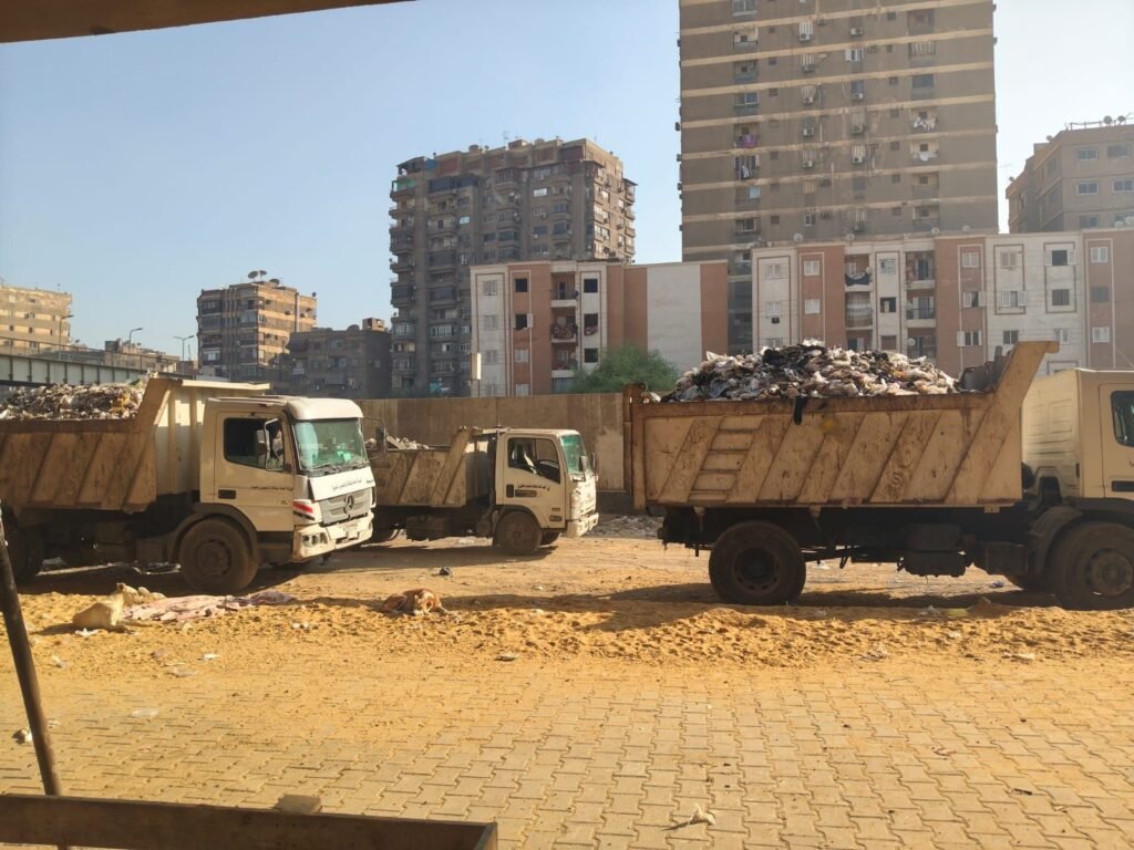 IMG-20261005-WA0025-1-1024x768 حملات مكثفة لرفع كفاءة النظافة بنطاق حي بولاق الدكرور بالتنسيق مع المهندس طه عبد الصادق رئيس حي