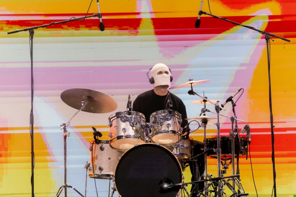 IMG-20261009-WA0178-1024x683 تووليت يشعل حماس الجمهور في الكويت.. نفاد تذاكر حفله خلال ساعات ومدّ الغناء استجابةً لطلب الحضور