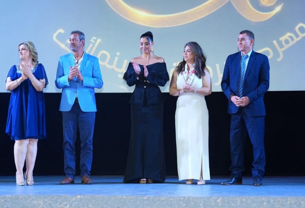 IMG-20261011-WA0080-1024x700 كلوديا حنا تخطف الأنظار في مهرجان بردية السينمائي.. إطلالة أنيقة وترحاب لافت بعضويتها بلجنة التحكيم