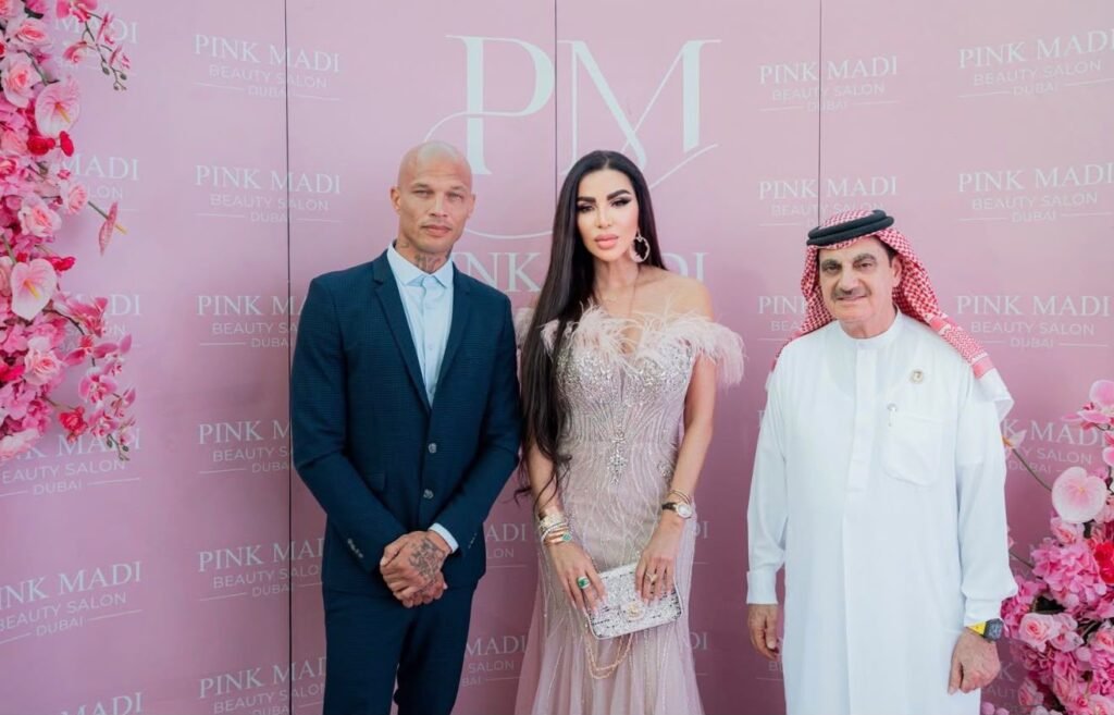 IMG-20261013-WA0045-1024x657 مصممة الأزياء المغربية الإسبانية "مديحة عبيدة" تعرب عن سعادتها باطلاق PINK MADI في دبي