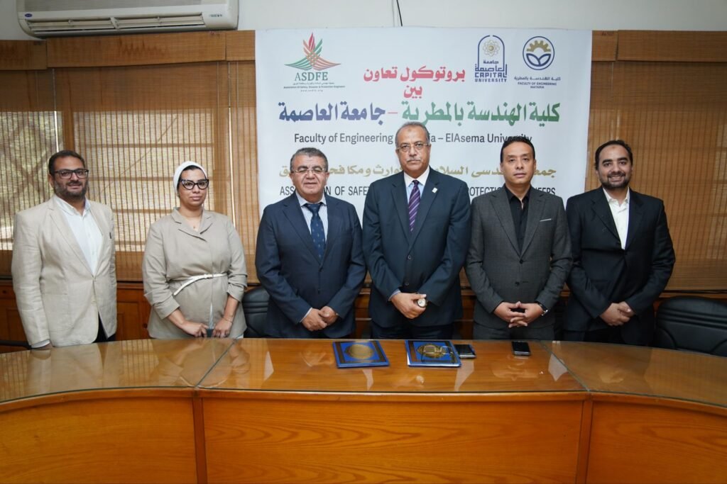IMG-20261013-WA0055-1024x683 خطوة جديدة نحو الأمان.. جامعة العاصمة تؤهل كوادر متخصصة في الوقاية من الحرائق