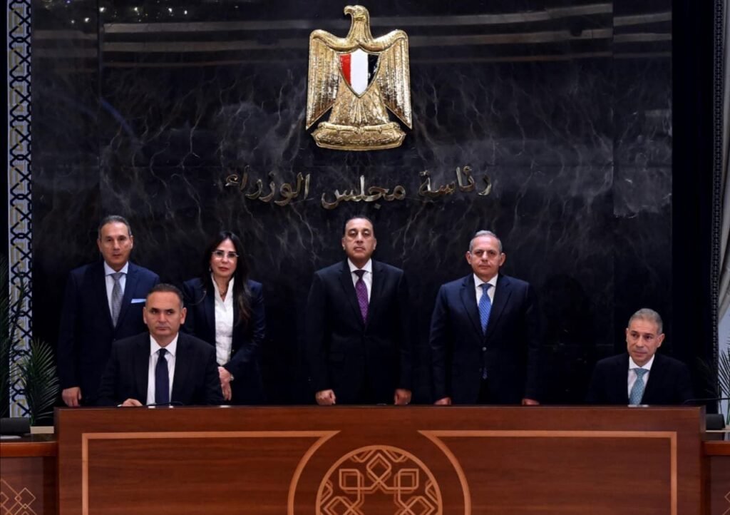 IMG-20261013-WA0059-1024x722 لدعم التنمية الاقتصادية والاجتماعية.. بنكي مصر والأهلي المصري يوقعان عقد مع هايد بارك للتطوير العقاري لقطعة أرض كبري بمنطقة التوسعات الشرقية بمدينة أكتوبر المملوكة للمصريه لإدارة الأصول العقارية والاستثمار