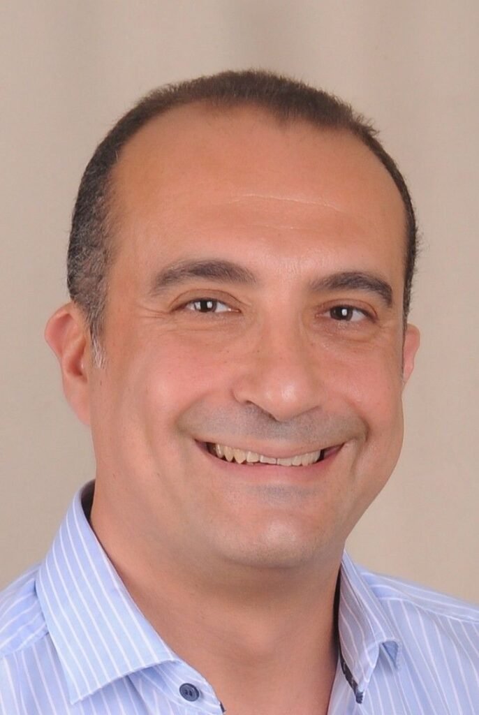 IMG-20261015-WA0080-686x1024 نديم سمنه: 3.3 ألف شركة صينية تدفع التصنيع المحلي في مصر إلى مرحلة جديدة