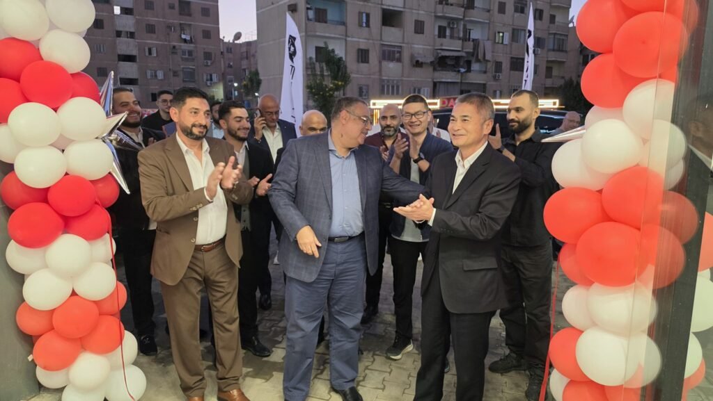 IMG-20261018-WA0054-1024x577 《فورثينج العالمية والأمل AVM 》تفتتحان أحدث صرح للموزع المعتمد حجازي موتورز