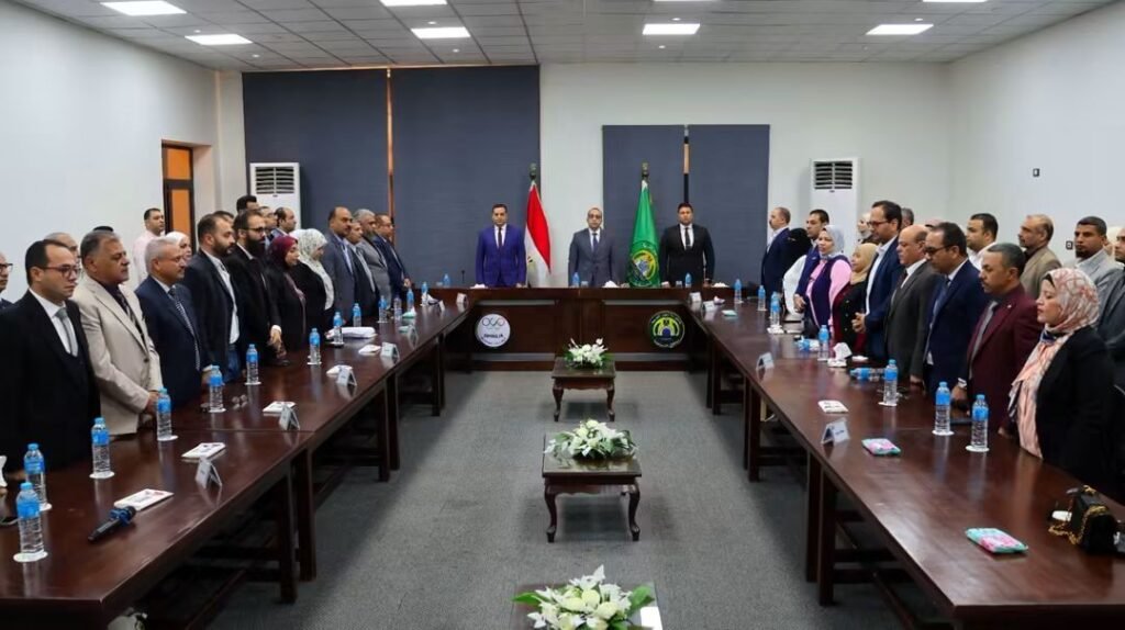 IMG-20261021-WA0069-1024x574 نائباً عن محافظ السويس الدكتور محمد علام يشارك بمؤتمر إقليم القناة لدعم المشروعات الخضراء الذكية