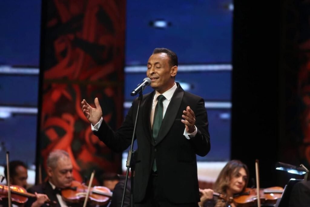 IMG-20261023-WA0017-1024x682 بمشاركة آمال ماهر.. محمد الطوخي يشعل المسرح الكبير بالطرب الأصيل ويختتم حفله بـ«هسكنك يا مصر»