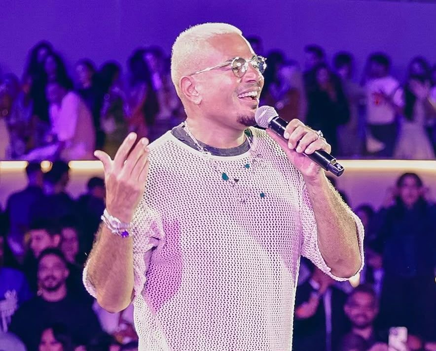 عمرو دياب يخطف أضواء الجونة في حفل كبير بحضور كل النجوم