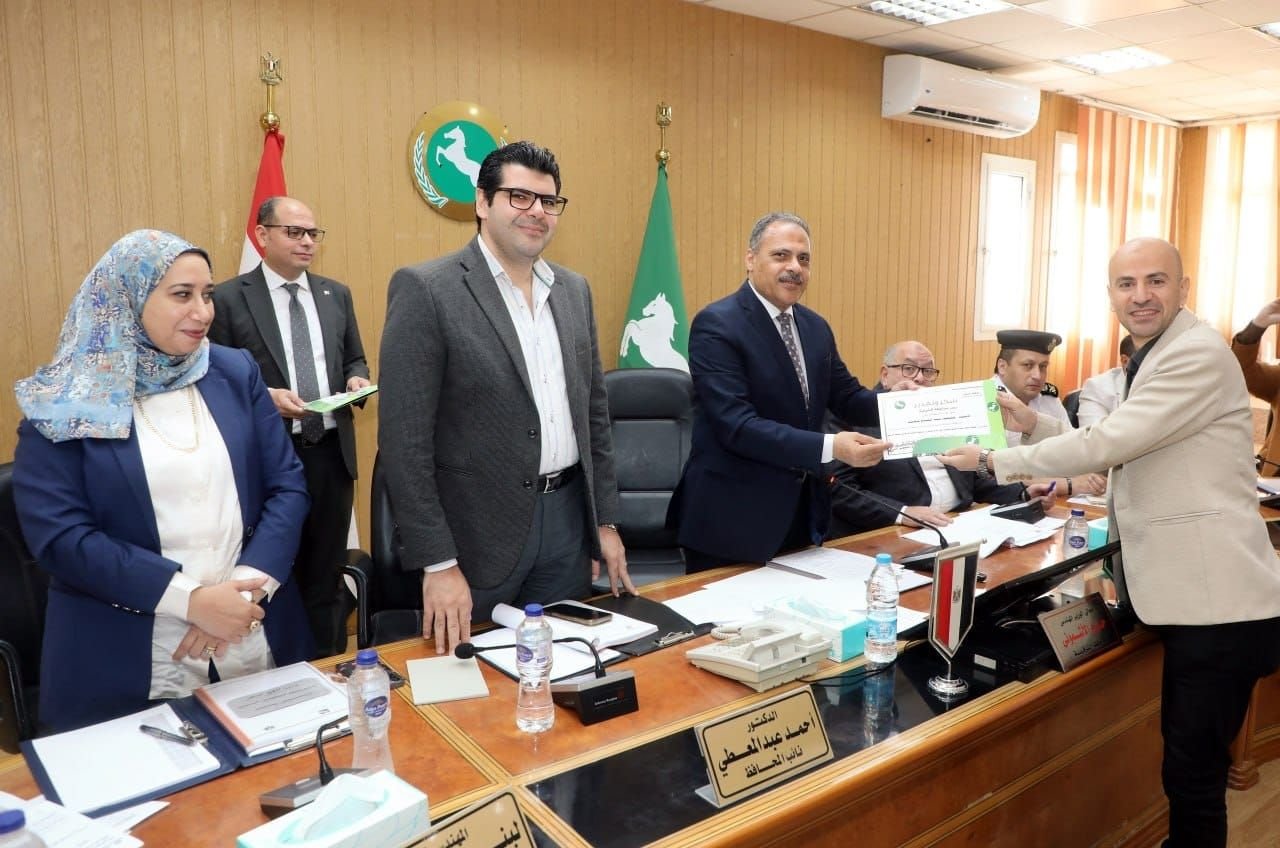 الصحة تفوز في مسابقة التميز الإعلامي ومحافظ الشرقية يكرم الفائزين للعام الثاني على التوالي في النسخة الثانية من نوعها على مستوى المحافظة