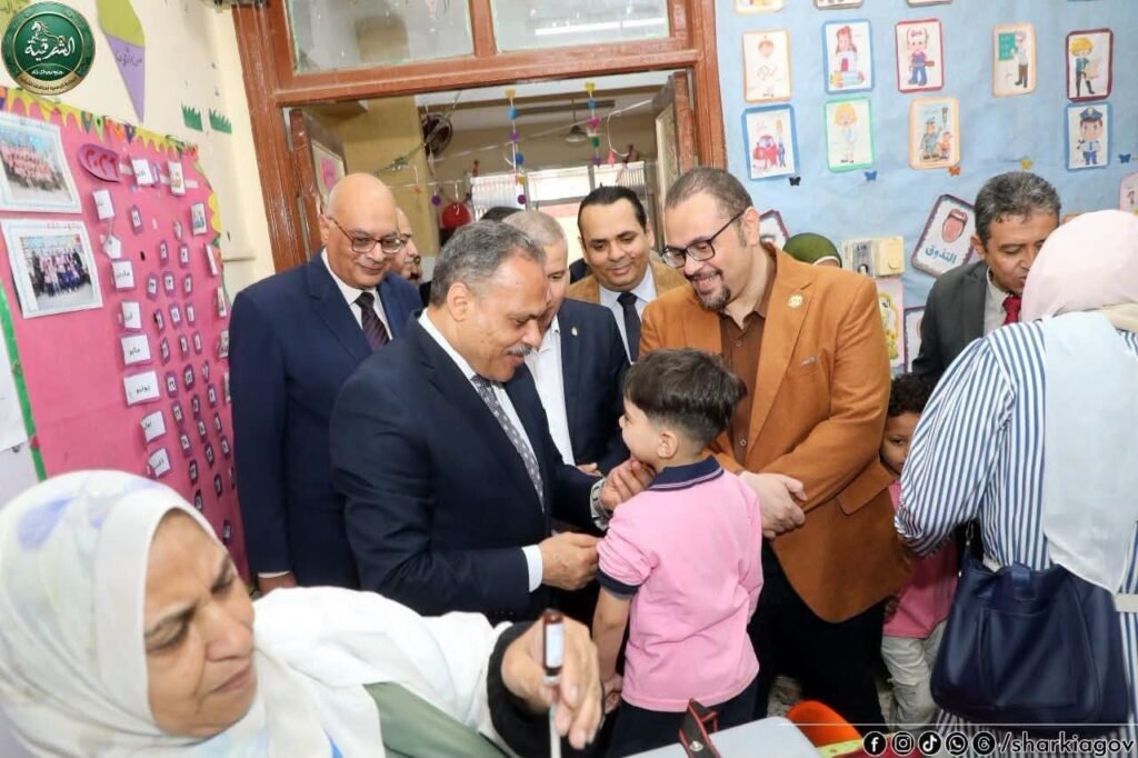 IMG-20261025-WA0051-1024x682 محافظ الشرقية يرافقه وكيل وزارة الصحة يطلق شارة بدء الحملة القومية للتطعيم ضد الحصبة والحصبة الألمانية