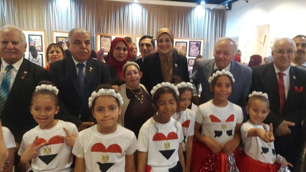 IMG-20261026-WA0007-1024x577 ناهد عبد الحميد وأبطال أكتوبر يفتتحون معرض "أكتوبر ملحمة نصر وإبداع " مبادرة قطاع&nbsp; المسرح&nbsp;&nbsp; بالهناجر