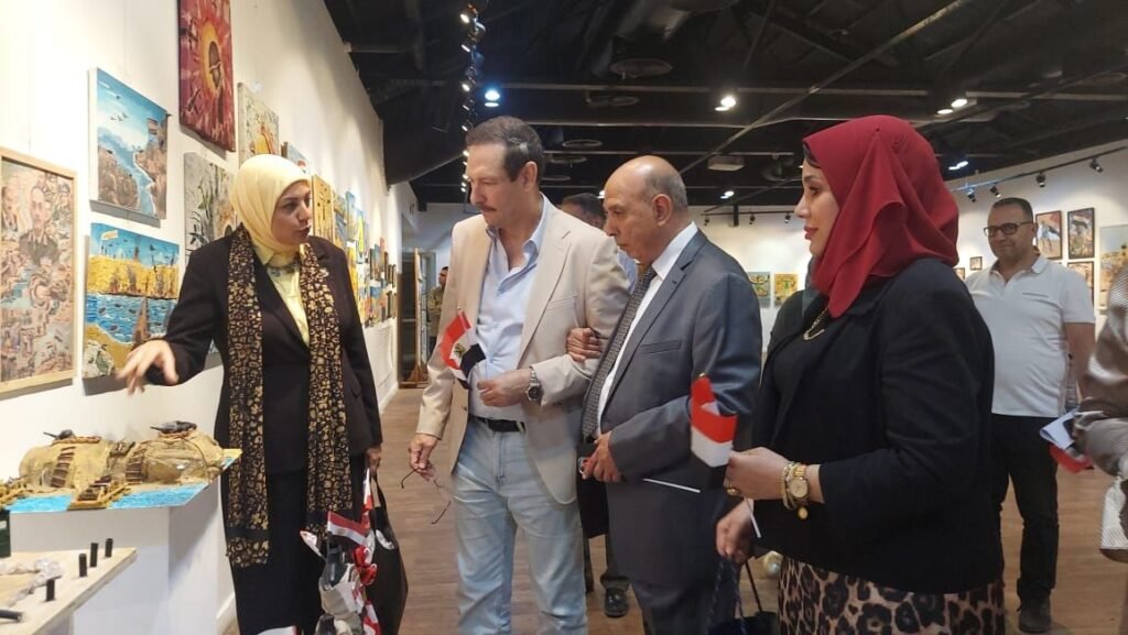 IMG-20261027-WA0004-1024x577 "أيمن الشيوي "في جولة ثقافية بين المكتبات المتنقلة ومعرض توثيق انتصارات أكتوبر بقاعة أدم حنين بالهناجر